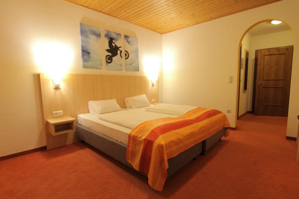 Hotel-Restaurant Bike&Snow Lederer Mühlbach am Hochkönig 客房 照片